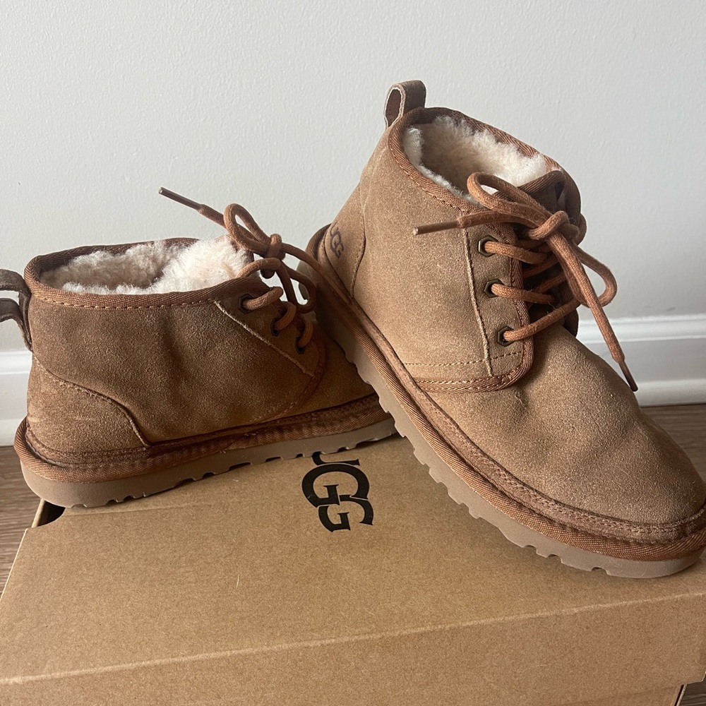 Womens Ugg Neumel boot slipper shoe in Chestnut size 7
